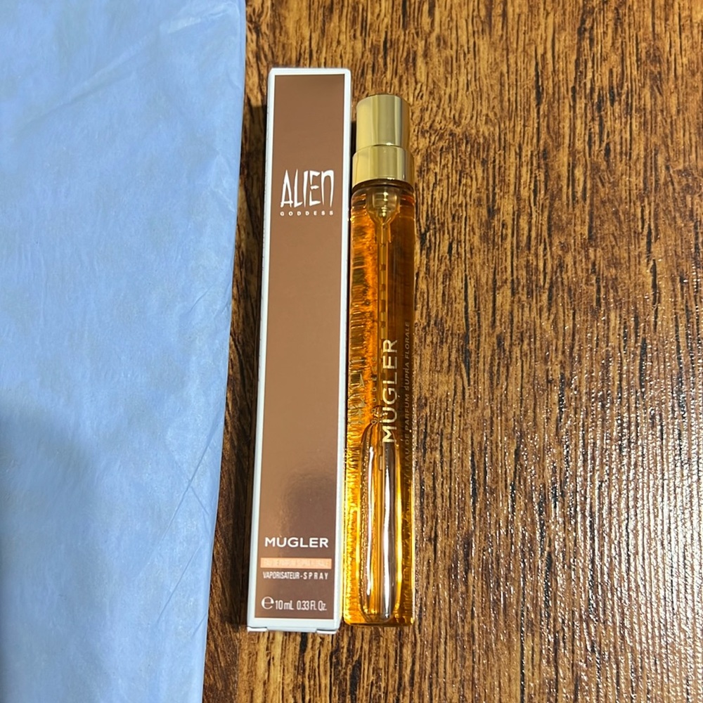 Mugler Bundle(New) - Picture 2 of 9